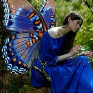 Meet your Posher, Maria elena